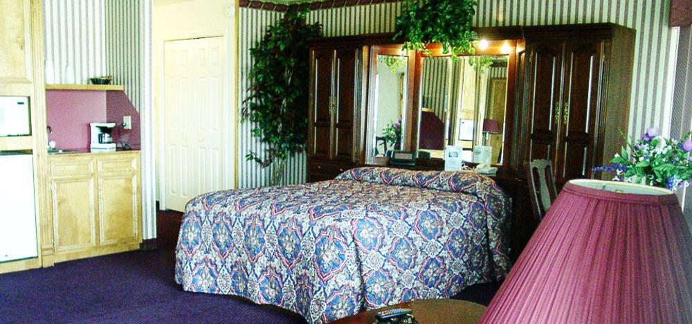 Winnie Inn And Suites Exterior photo
